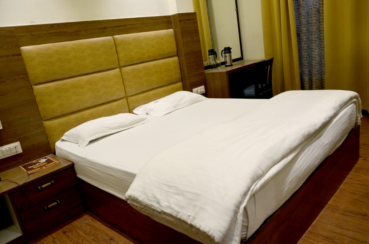Hotels in Prayagraj Book on call 9026807267